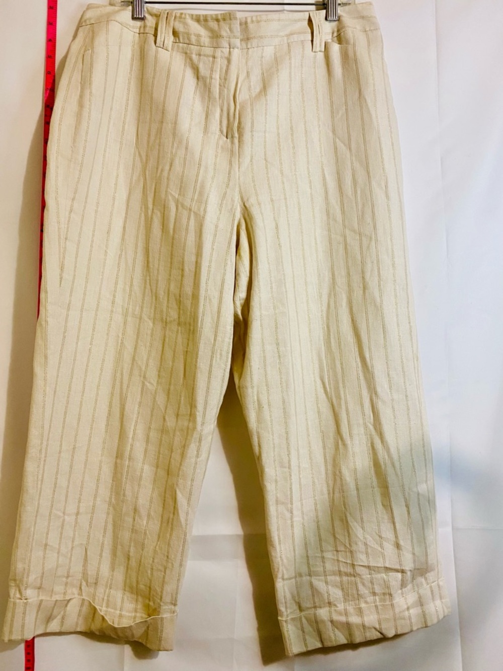 Larry Levine Cream Pinstripe Capris with Cuffed Hem